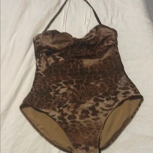 Chic Leopard Print Swimwear